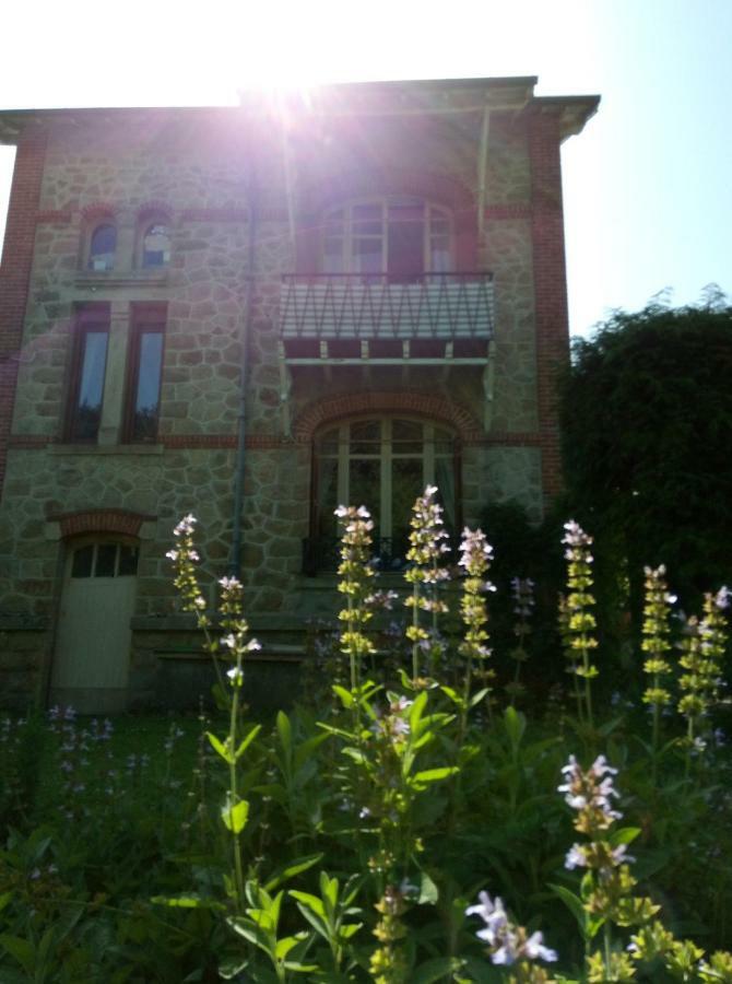 La Maison Du Marchand Peyrat-le-Château Eksteriør billede